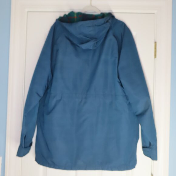 Vintage Woolrich Womens Plaid Wool Lined Barn Parka Jacket Blue Ski Chore XL USA - Picture 2 of 16